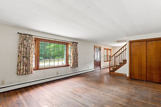 38 Millham St, Marlborough, MA 01752