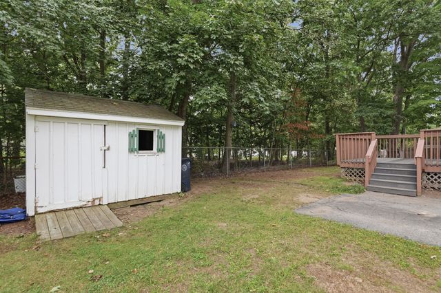 38 Millham St, Marlborough, MA 01752