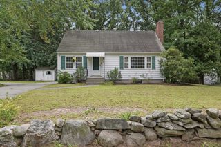 38 Millham St, Marlborough, MA 01752