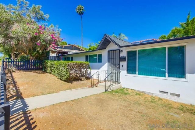 2609-2611 Montclair St, San Diego, CA 92104