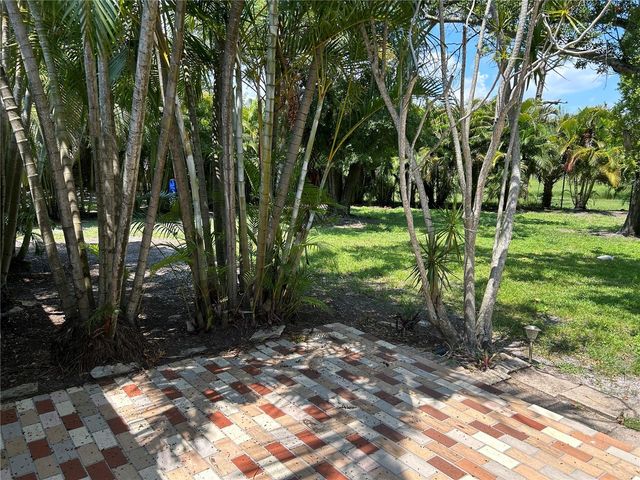 6128 16TH LANE NE, St Petersburg, FL 33703