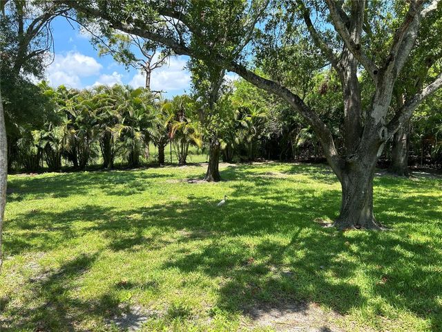 6128 16TH LANE NE, St Petersburg, FL 33703