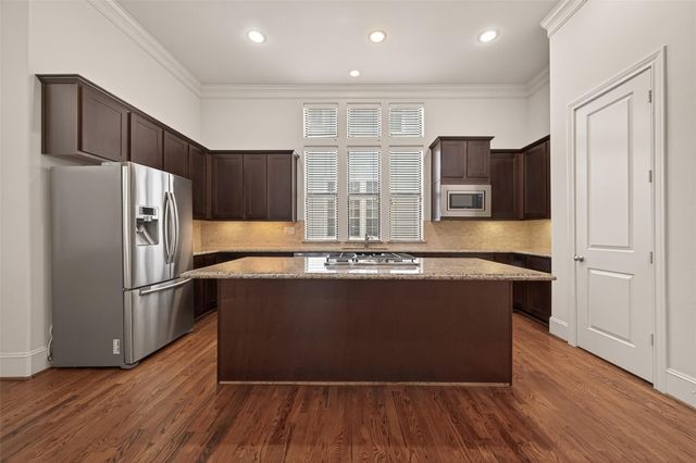3217 Maxroy Street, Houston, TX 77008