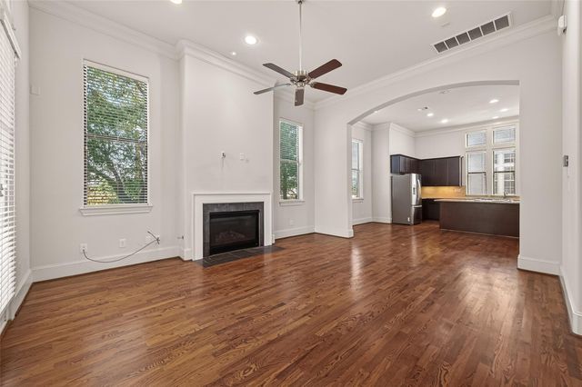 3217 Maxroy Street, Houston, TX 77008