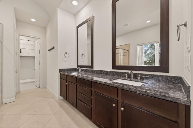 3217 Maxroy Street, Houston, TX 77008