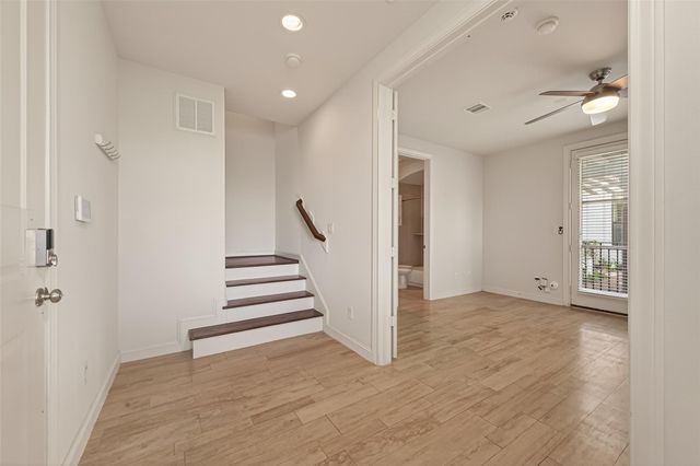 3217 Maxroy Street, Houston, TX 77008