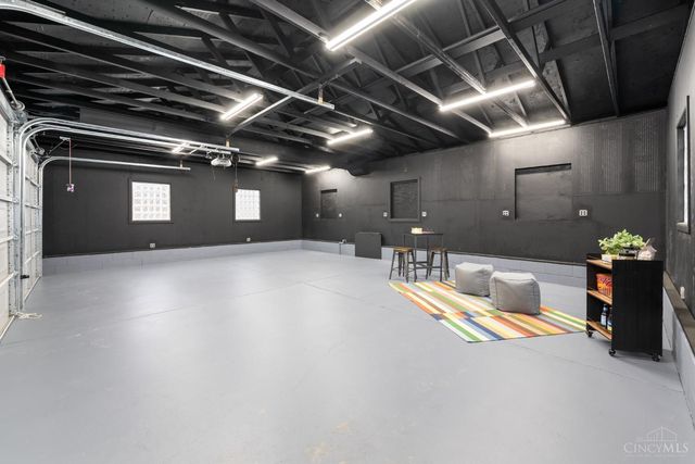 2493 Downing Drive, Cincinnati, OH 45208