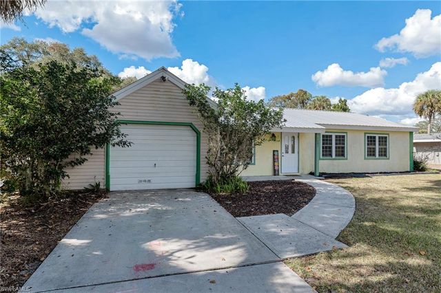 4003 S Edgewater CIR, Labelle, FL 33935