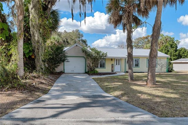 4003 S Edgewater CIR, Labelle, FL 33935