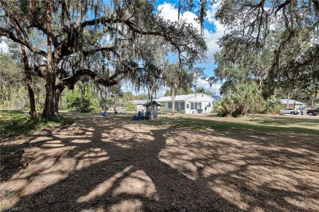 4003 S Edgewater CIR, Labelle, FL 33935