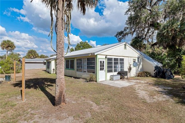 4003 S Edgewater CIR, Labelle, FL 33935