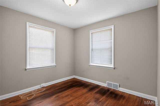 8129 Titus Road, St Louis, MO 63114