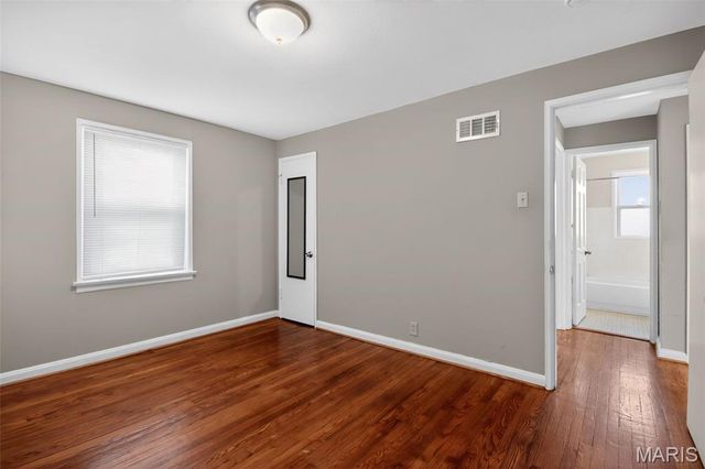 8129 Titus Road, St Louis, MO 63114