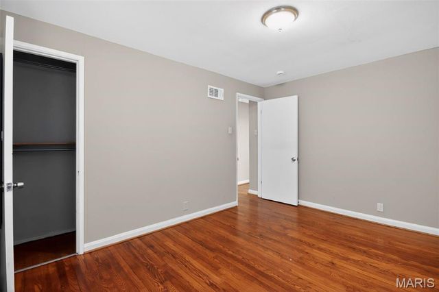 8129 Titus Road, St Louis, MO 63114