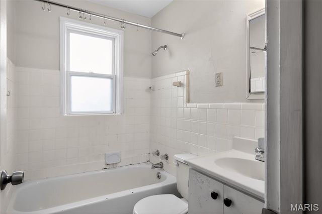 8129 Titus Road, St Louis, MO 63114