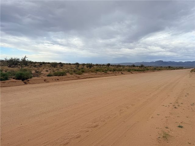 0 E Pate Road, Kingman, AZ 86401