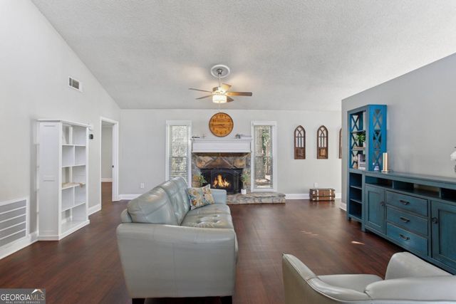 2238 N River Trail, Marietta, GA 30066