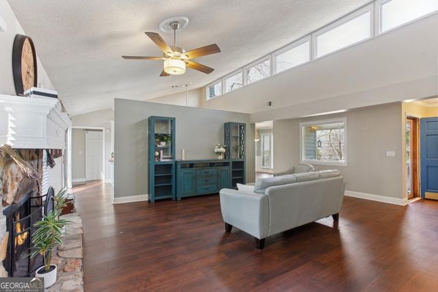 2238 N River Trail, Marietta, GA 30066