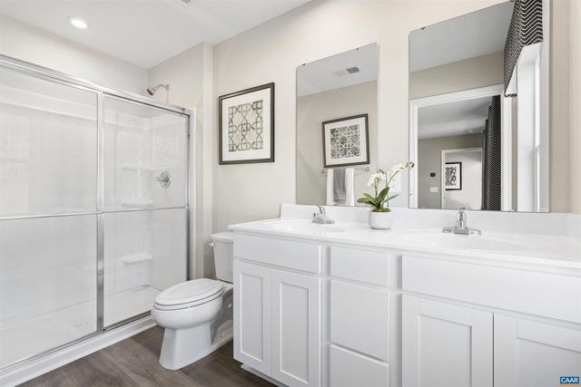 202 EVERGLADES RD, Barboursville, VA 22923