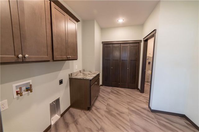 1368 Cypress Court, Altoona, WI 54720