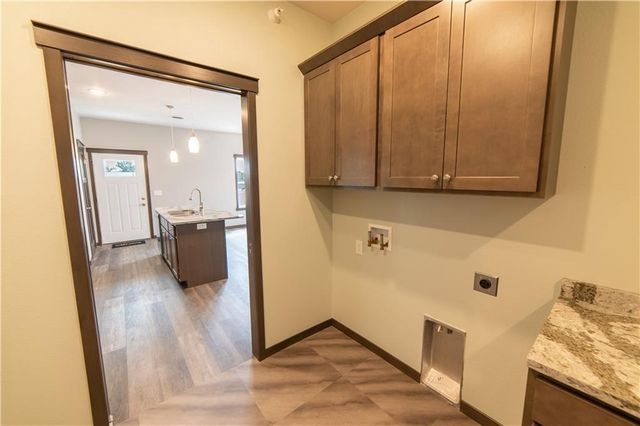 1368 Cypress Court, Altoona, WI 54720