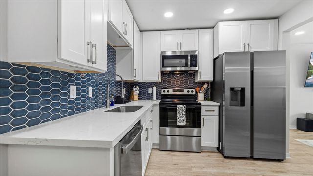 508 Azalea Drive, La Marque, TX 77568