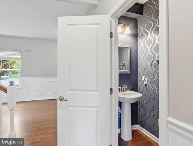 807 BOXWOOD DR, Glen Burnie, MD 21060