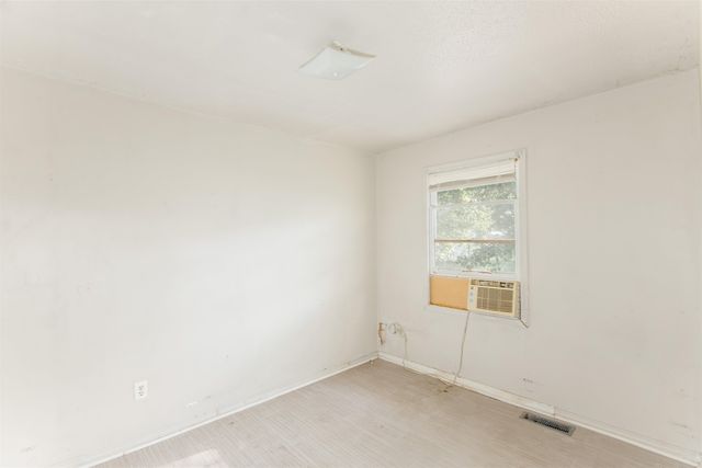 4204-4206 E Wilma St, Wichita, KS 67218