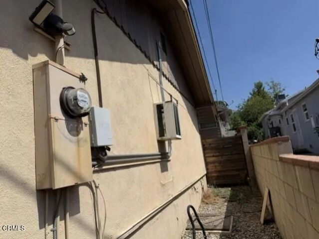 10220 McClemont Avenue, Los Angeles, CA 91042