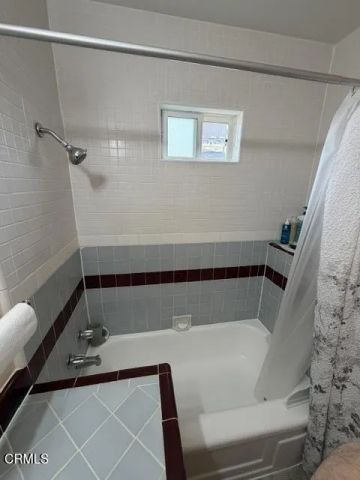 10220 McClemont Avenue, Los Angeles, CA 91042
