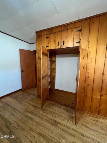 10220 McClemont Avenue, Los Angeles, CA 91042