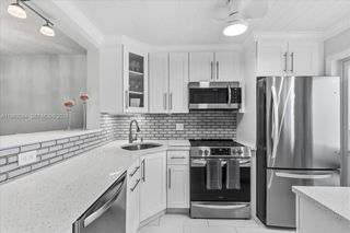 3201 NE 8th Street 405, Pompano Beach, FL 33062