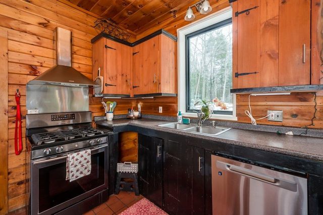 205 Baptist Road, Canterbury, NH 03224