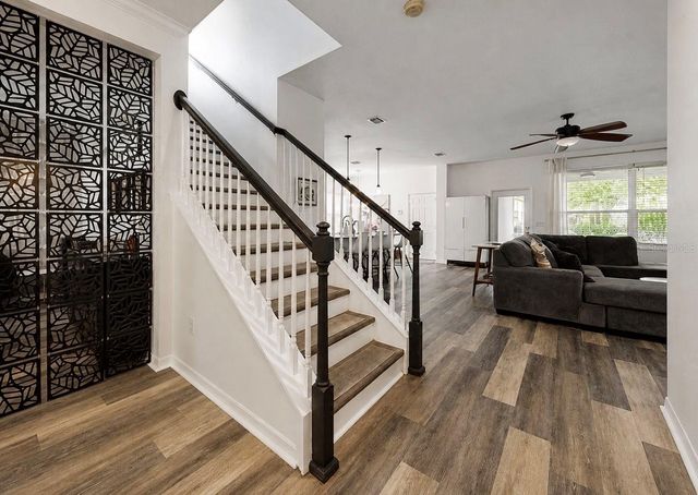 15813 STARLING CROSSING DR, Lithia, FL 33547