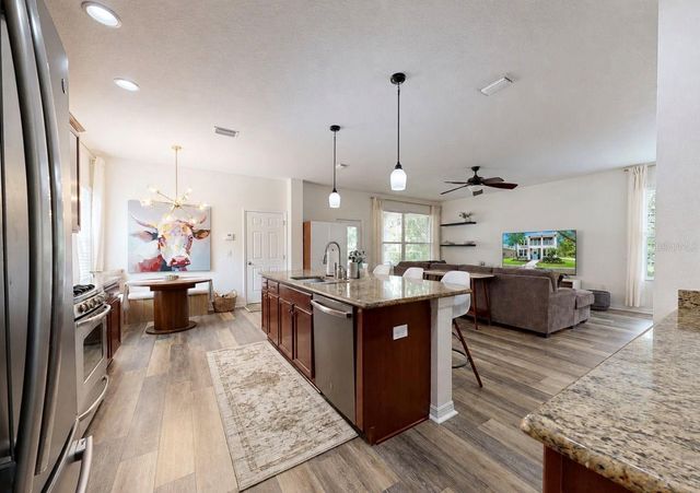 15813 STARLING CROSSING DR, Lithia, FL 33547