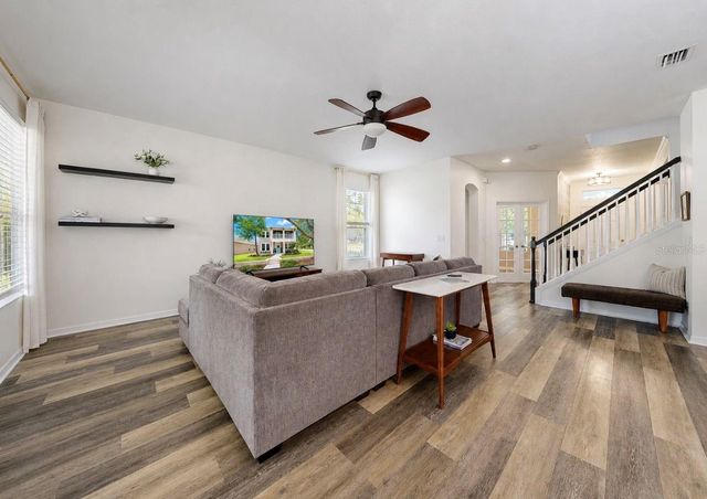 15813 STARLING CROSSING DR, Lithia, FL 33547