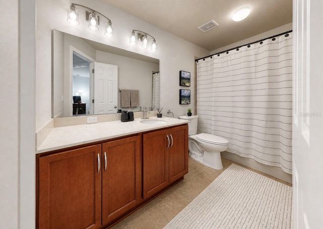 15813 STARLING CROSSING DR, Lithia, FL 33547