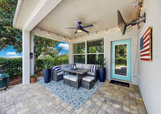 15813 STARLING CROSSING DR, Lithia, FL 33547