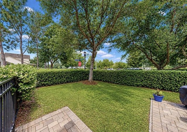 15813 STARLING CROSSING DR, Lithia, FL 33547