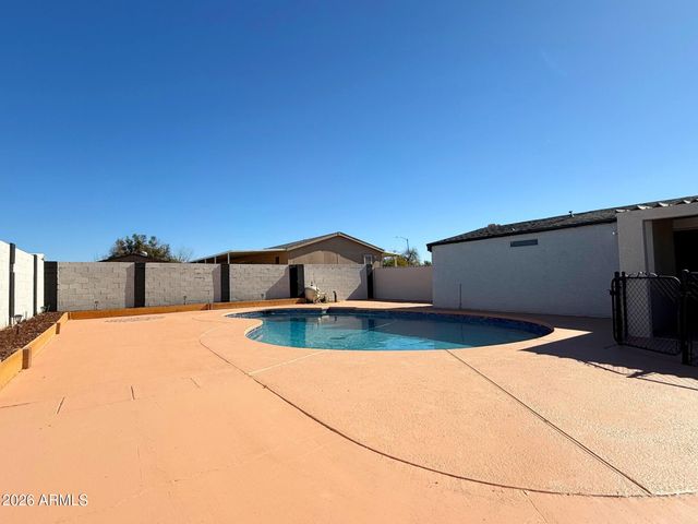 6834 W SHERRI JEAN Lane, Peoria, AZ 85382