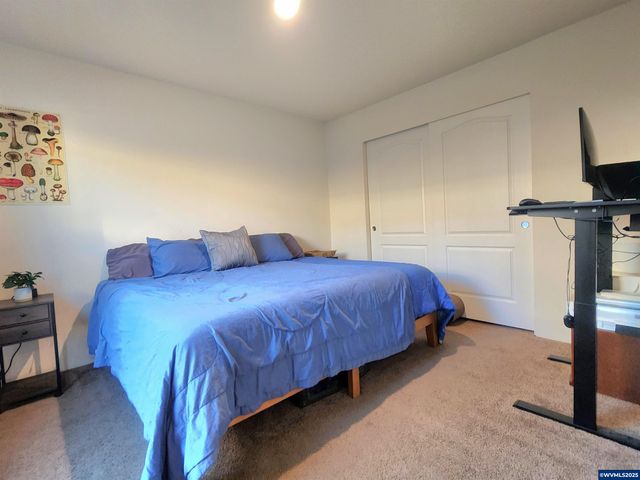 515 SE Sheridan Rd 6, Sheridan, OR 97378