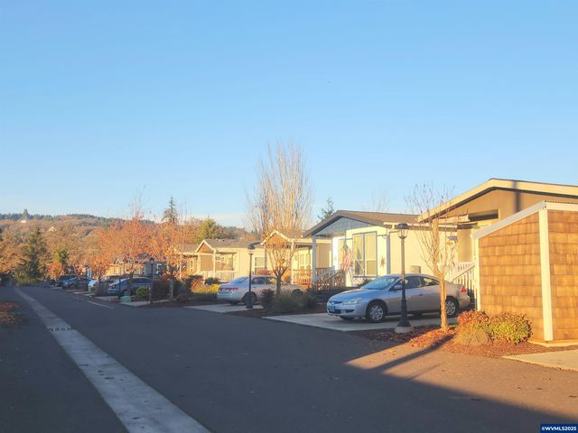 515 SE Sheridan Rd 6, Sheridan, OR 97378