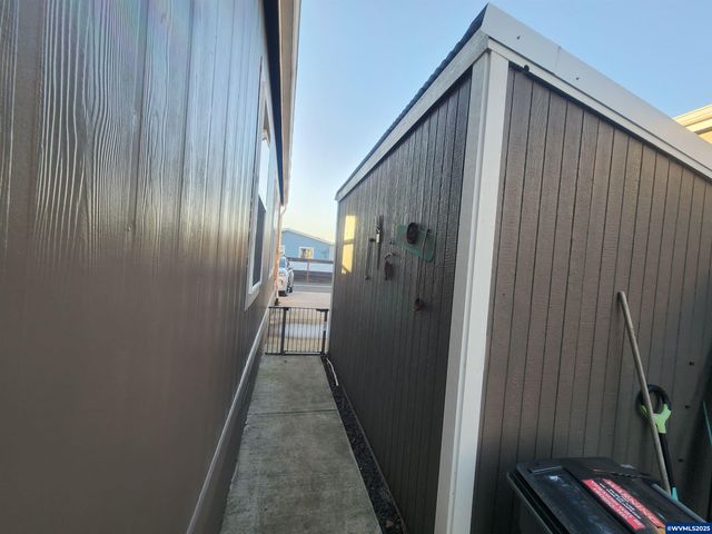 515 SE Sheridan Rd 6, Sheridan, OR 97378