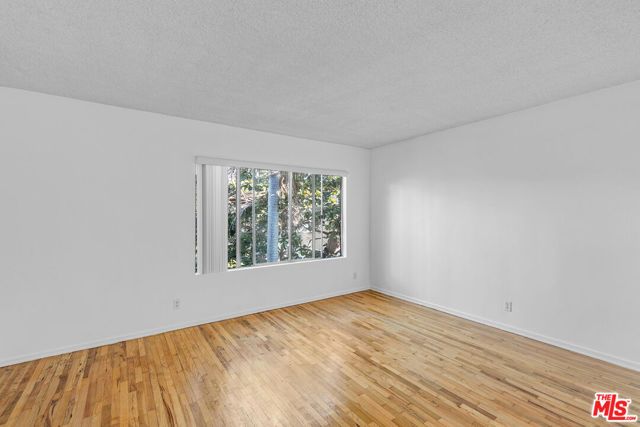 1627 S Bundy Drive 1, Los Angeles, CA 90025