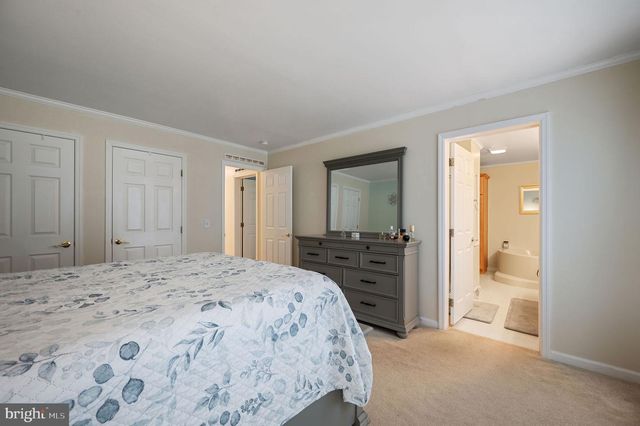 8 PLATINUM DR, Dover, DE 19901