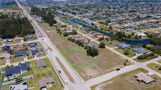 1221 Chiquita BLVD S, Cape Coral, FL 33991