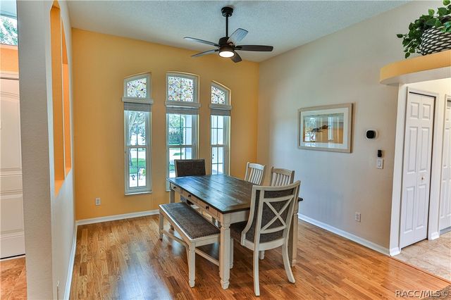 5904 W MEADOWPARK Lane, Crystal River, FL 34429