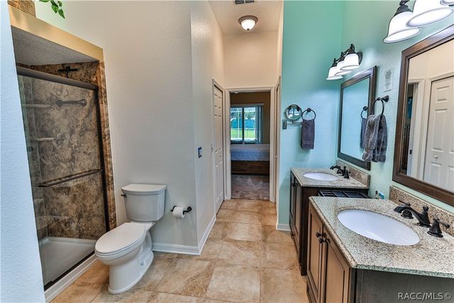 5904 W MEADOWPARK Lane, Crystal River, FL 34429