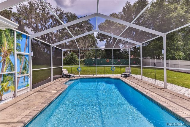 5904 W MEADOWPARK Lane, Crystal River, FL 34429