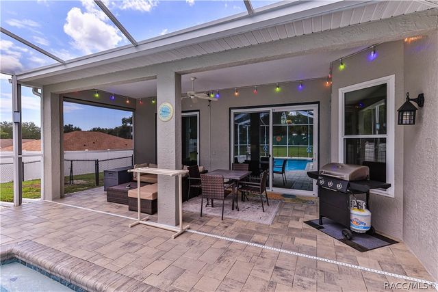5904 W MEADOWPARK Lane, Crystal River, FL 34429